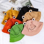 ORNOOU Cute Frog Bucket Hat Summer Cotton Bucket Sun Hat for Adults Teens Wide Brim Fisherman Cap Green